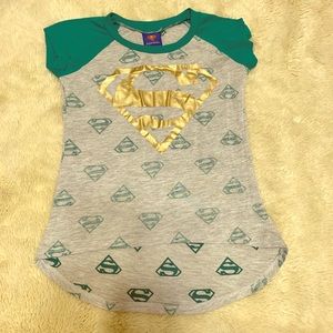 SUPERMAN girls T-shirt green - size S(6/6X)